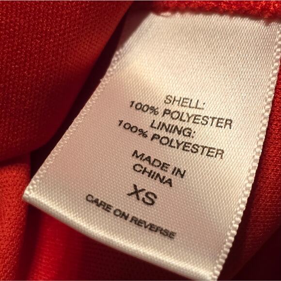 New York & Co Salmon Red 3D Floral Flowy Tank Top Size XS SMALL - Picture 7 of 8